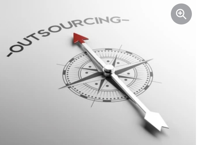 sbline-business-stok_compas_outsorsing.jpg IT-аутсорсинг